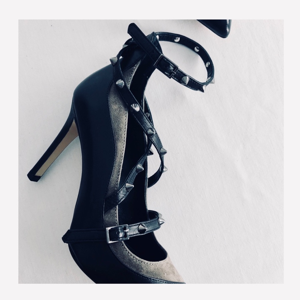 MIVIDA spike leather pumps